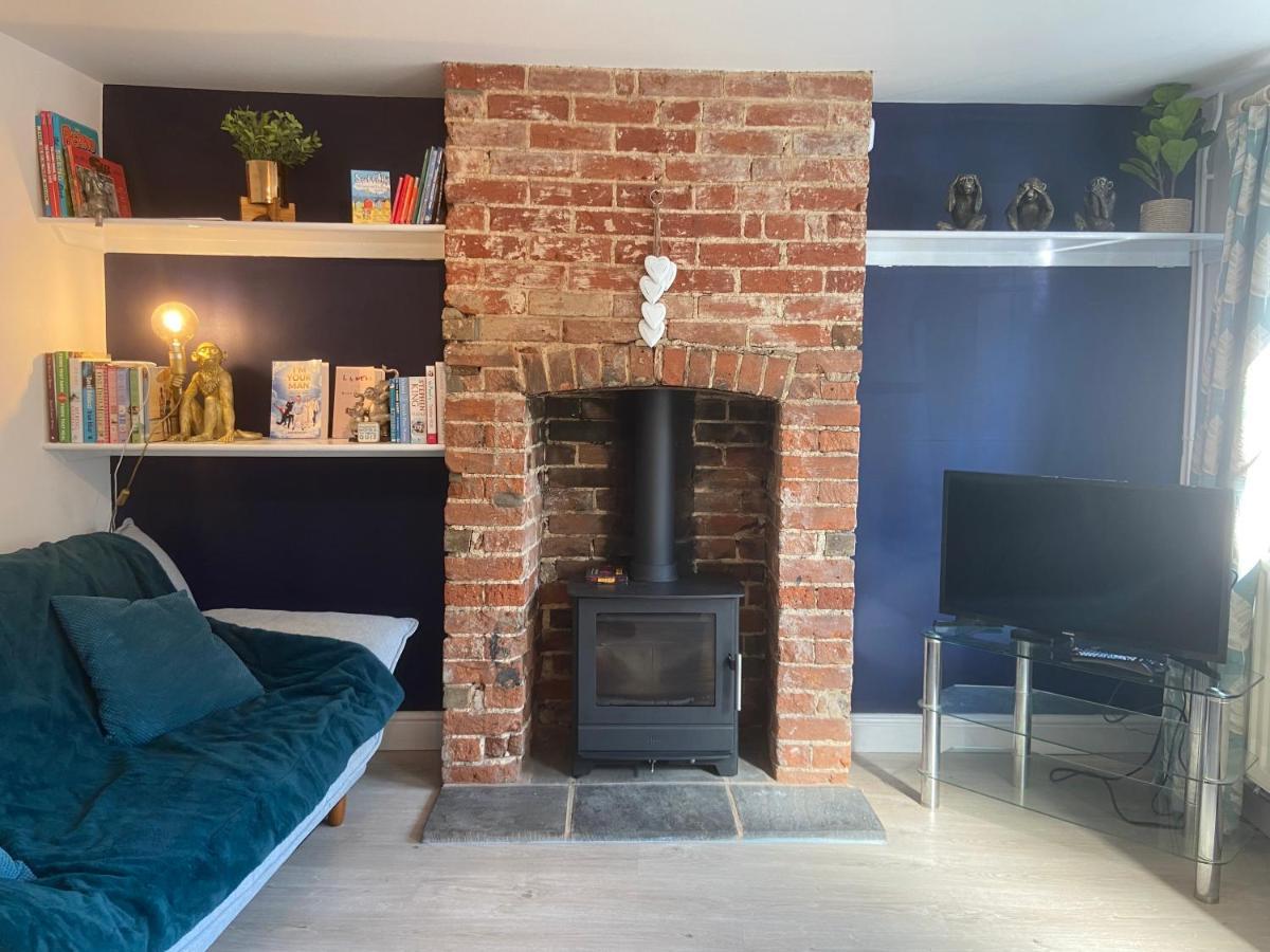 Woodbridge - Cosy Little 2-Bed Cottage Экстерьер фото