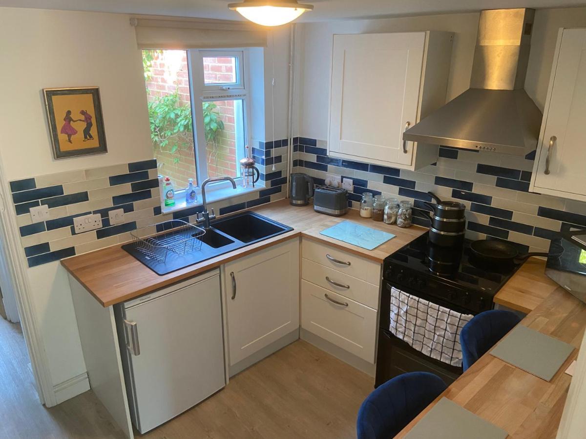 Woodbridge - Cosy Little 2-Bed Cottage Экстерьер фото